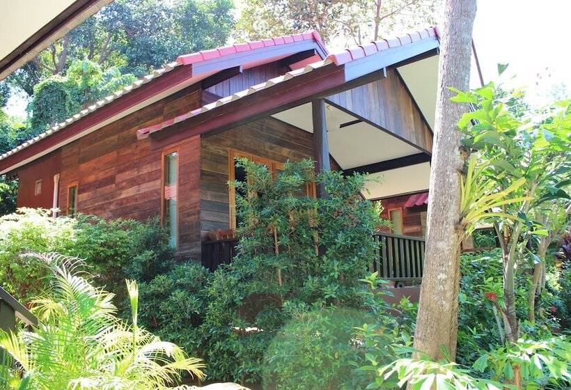 Hotel Ban Chom Samed Resort