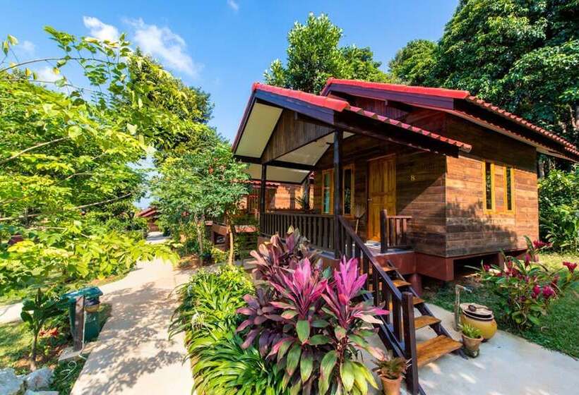 Hotel Ban Chom Samed Resort