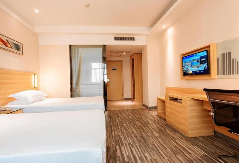호텔 City Comfort Inn Xianning Chengji South Railway Station