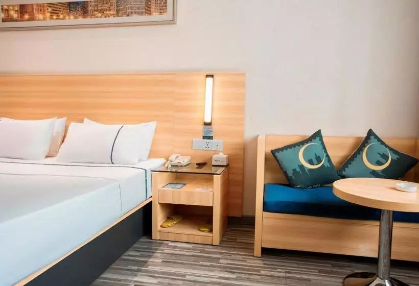 Hotelli City Comfort Inn Xianning Chengji South Railway Station