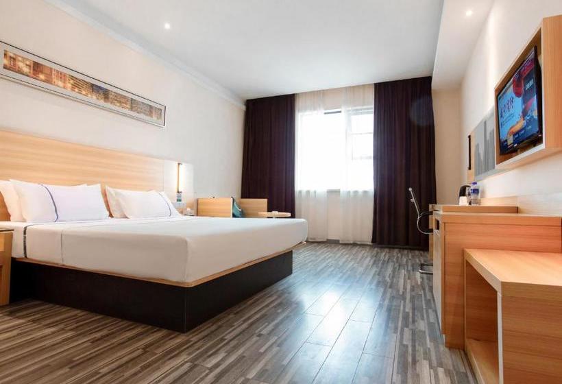 호텔 City Comfort Inn Xianning Chengji South Railway Station