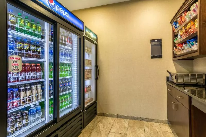 Cobblestone Hotel & Suites   Greenville