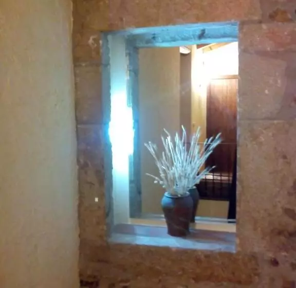 Hotel El Mangranar