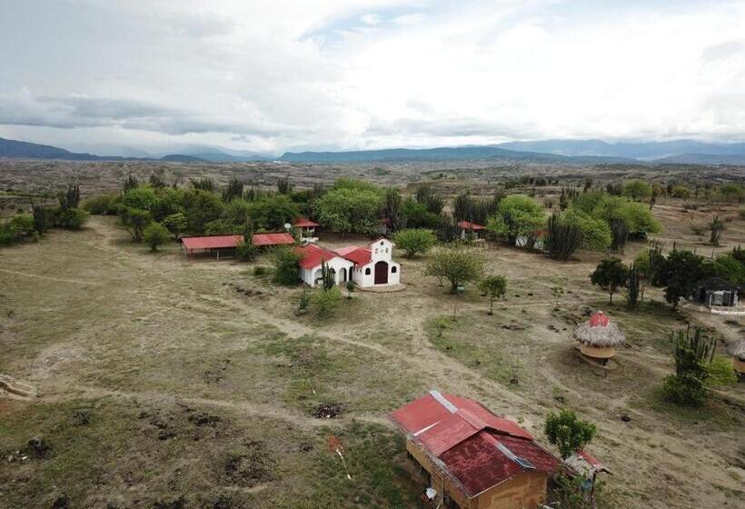 هتل El Peñon De Constantino   Tatacoa