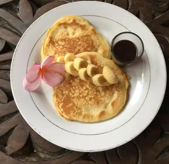 ホテル Jungle Inn Bukit Lawang