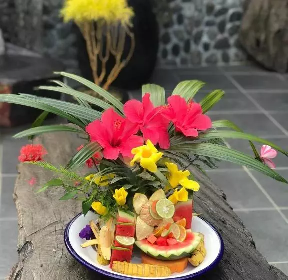 ホテル Jungle Inn Bukit Lawang