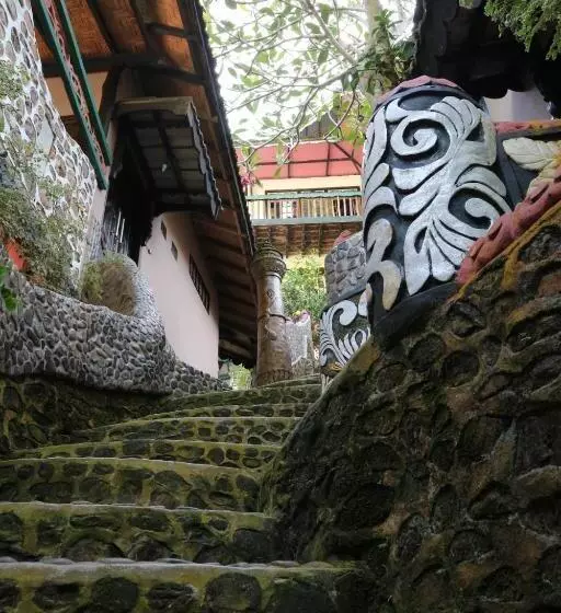 ホテル Jungle Inn Bukit Lawang
