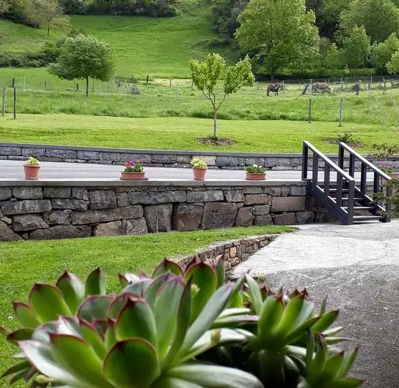 Hotelli Posada El Hoyal