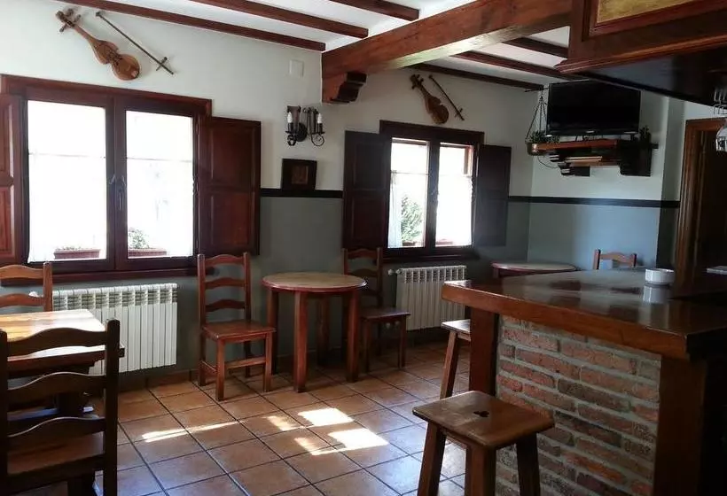 Hotelli Posada El Hoyal