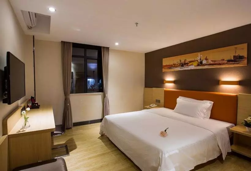 Iu Hotel Tianjin Jinghai Shengli Avenue