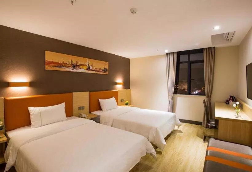 Iu Hotel Tianjin Jinghai Shengli Avenue