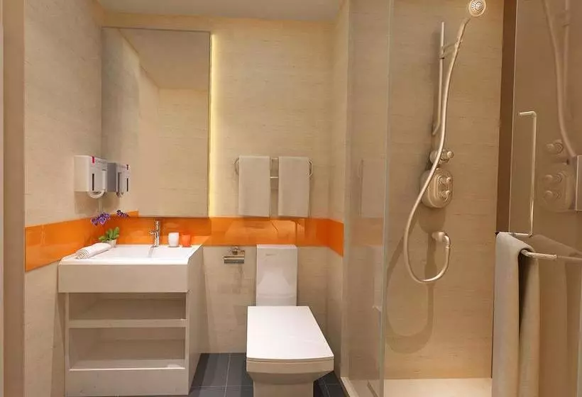 Iu Hotel Tianjin Jinghai Shengli Avenue