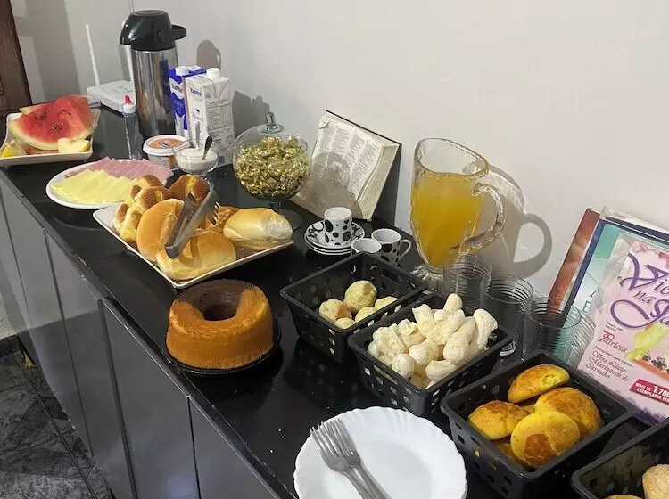 ホテル Pousada Gama