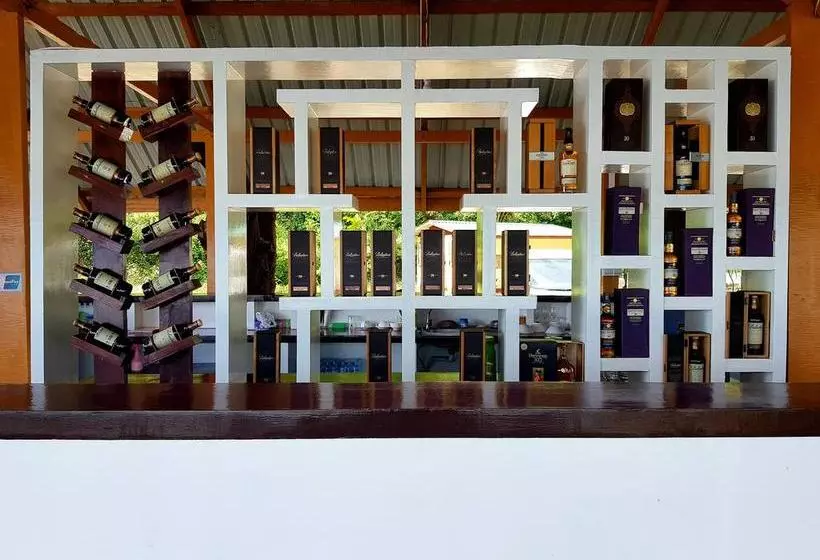 Coconut Island Resort