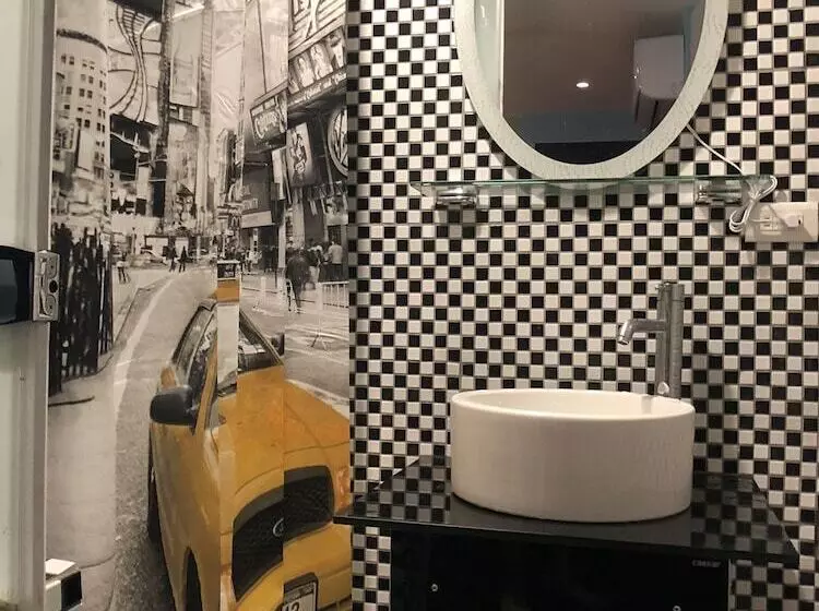 هاستل 逢甲驛站青年旅舍