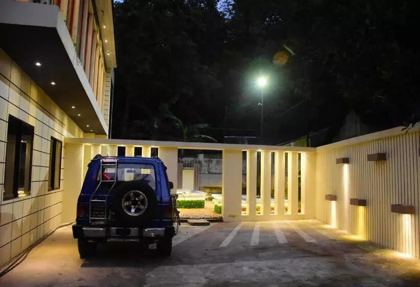 هتل Bottomhill Palace