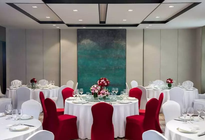 هتل Courtyard By Marriott Tianjin Hongqiao