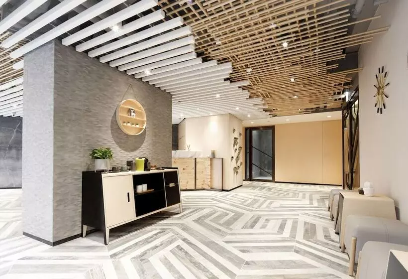 هتل Ease Access Tsuen Wan