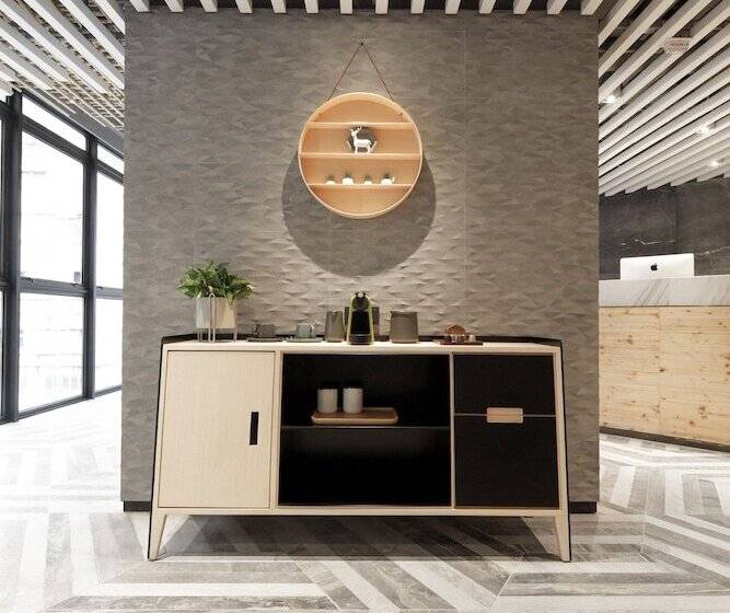 هتل Ease Access Tsuen Wan