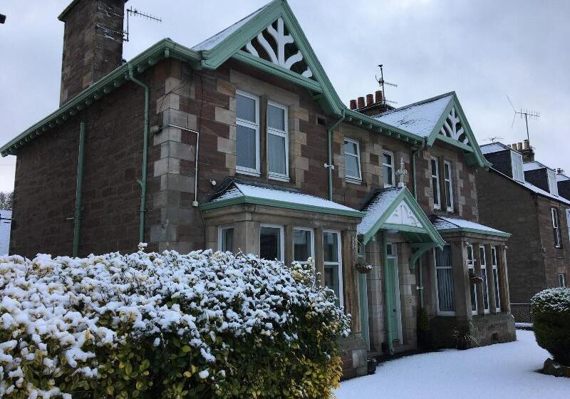 酒店 Hazeldene Guest House