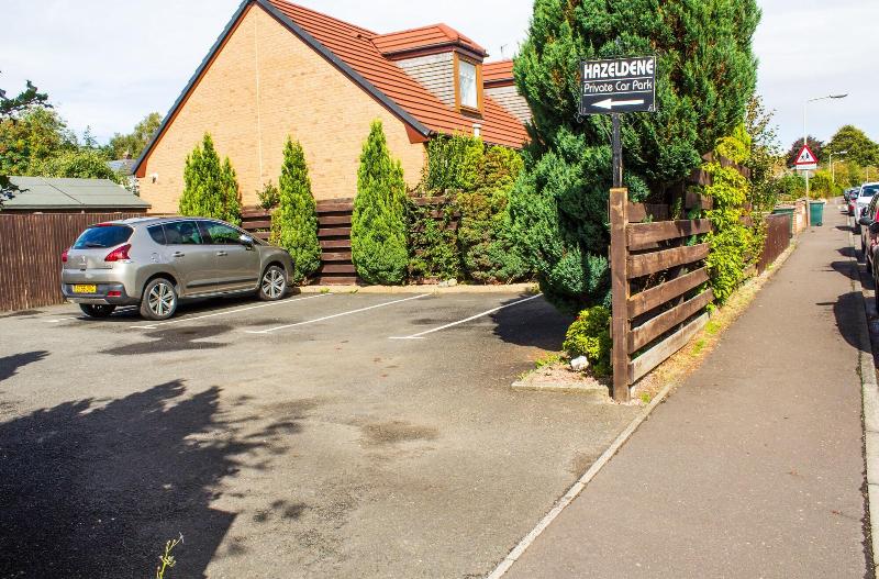 酒店 Hazeldene Guest House