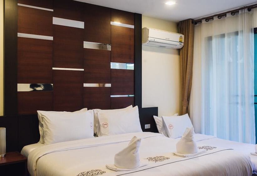 هتل Luxury Residence