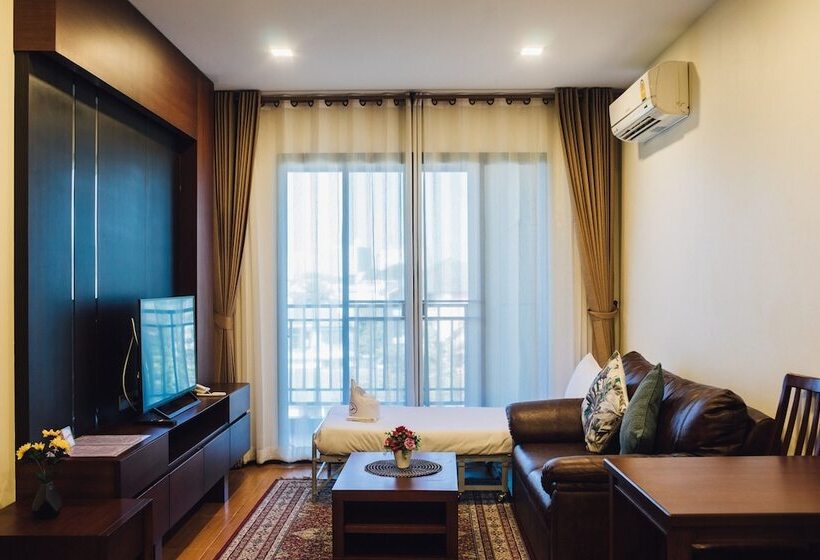 هتل Luxury Residence