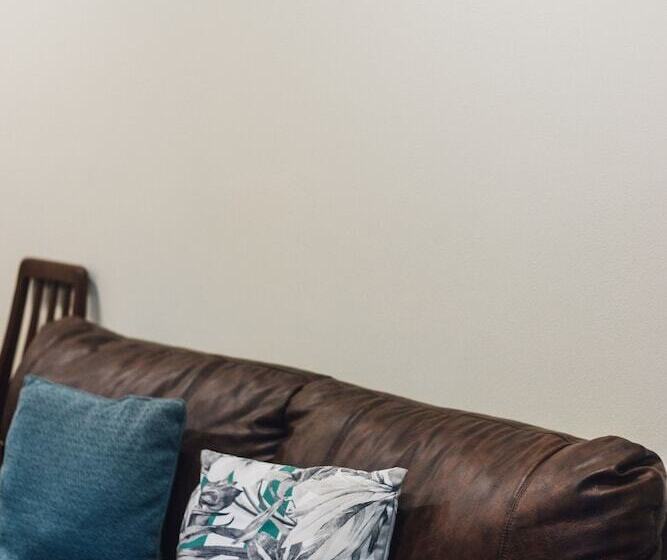 هتل Luxury Residence