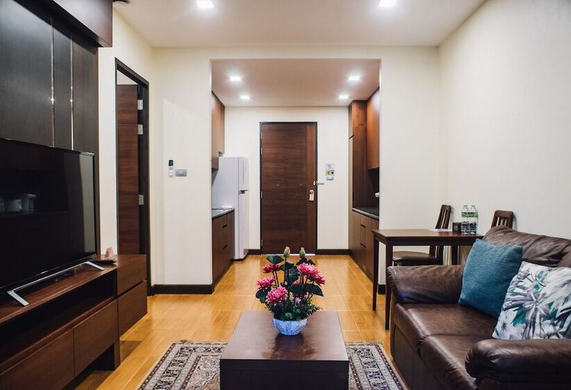 هتل Luxury Residence