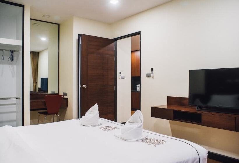 هتل Luxury Residence