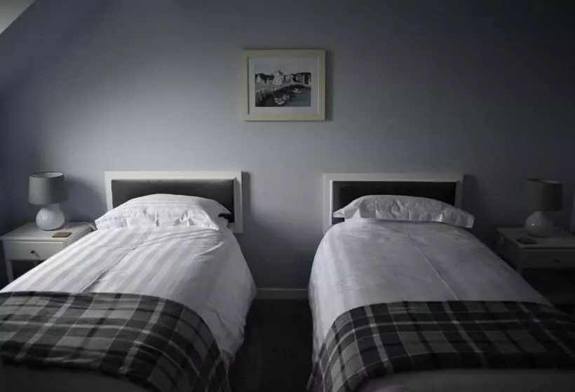 Hotelli Monturpie Guest House