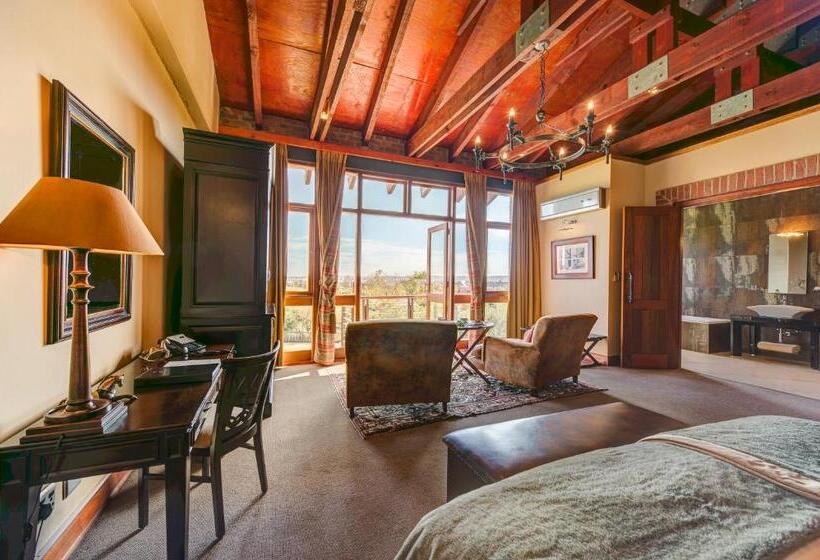 Riboville Boutique Hotel And Restaurant