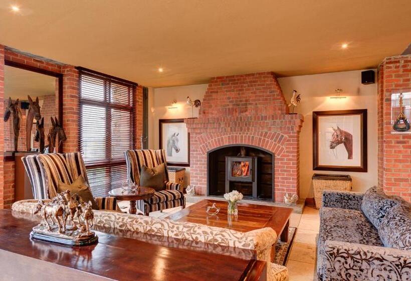 Riboville Boutique Hotel And Restaurant