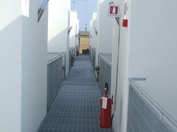 هتل Salento Residence & Suite