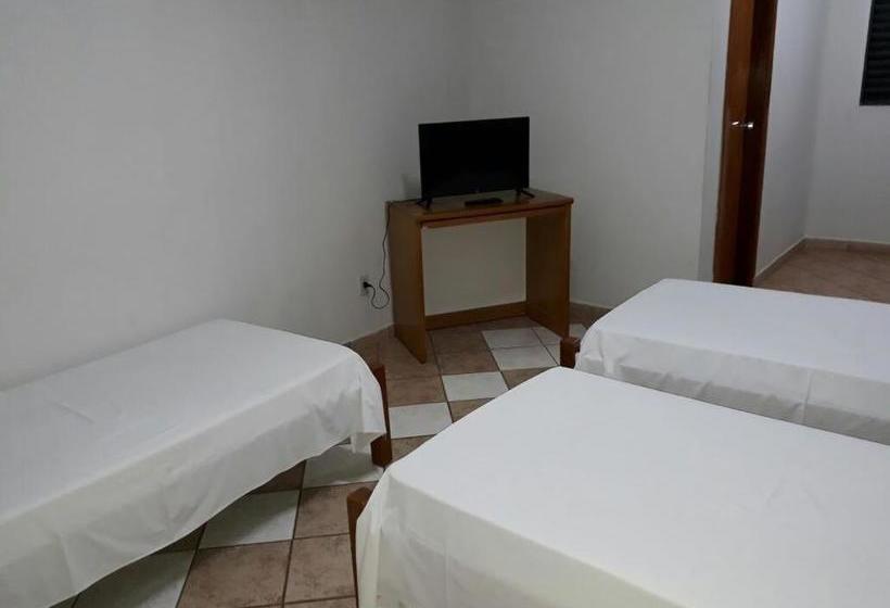 فندق Sevilha Park