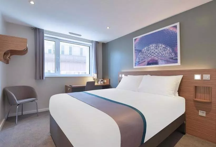 ホテル Travelodge London City