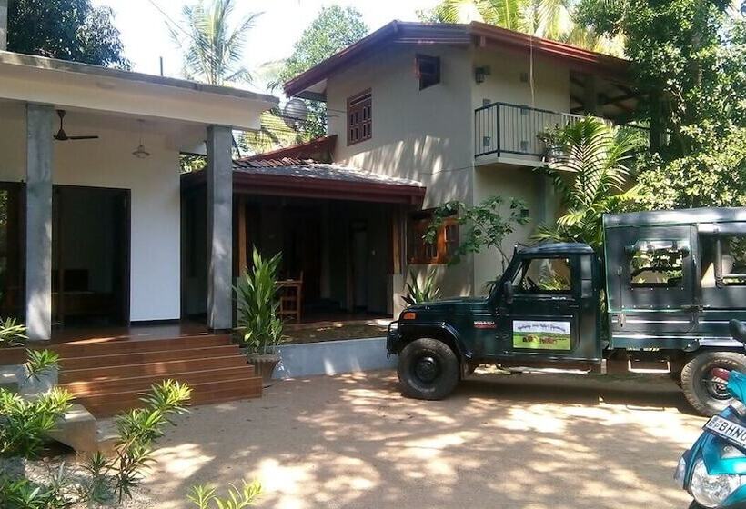 Hotel Umesh Home Stay