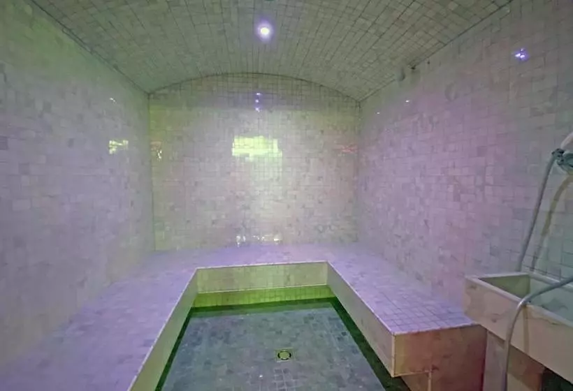 Hotelli Villa Chiara