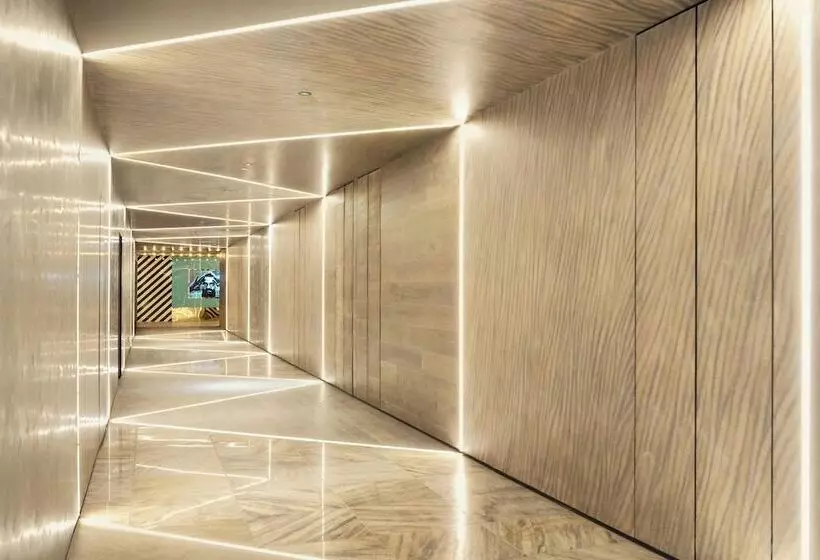 Hotel W Dubai  The Palm