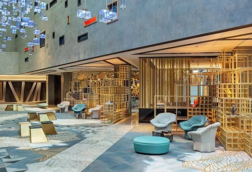 Hotel W Dubai  The Palm