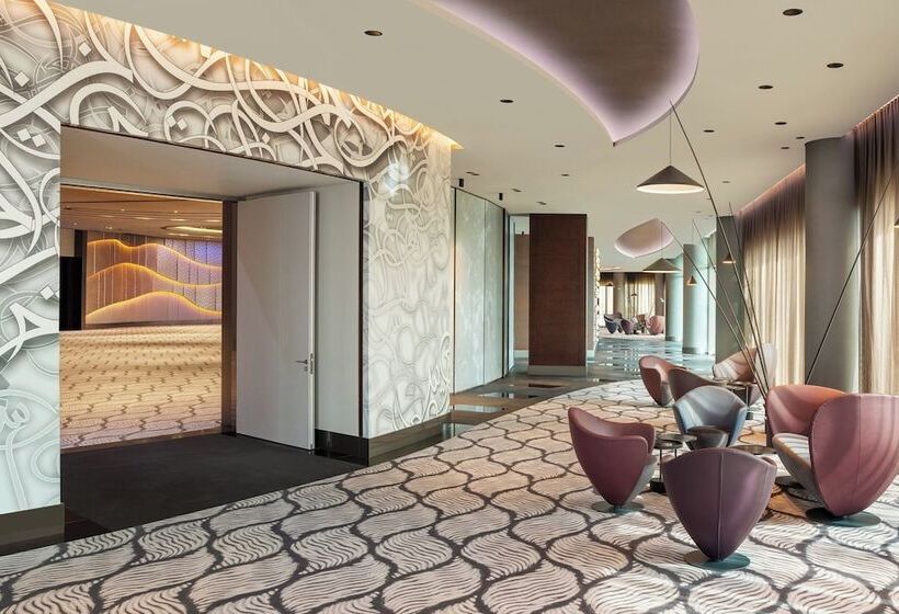 هتل W Dubai The Palm