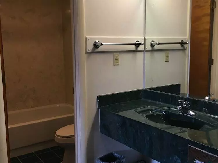 Motelli Imperial Lodge