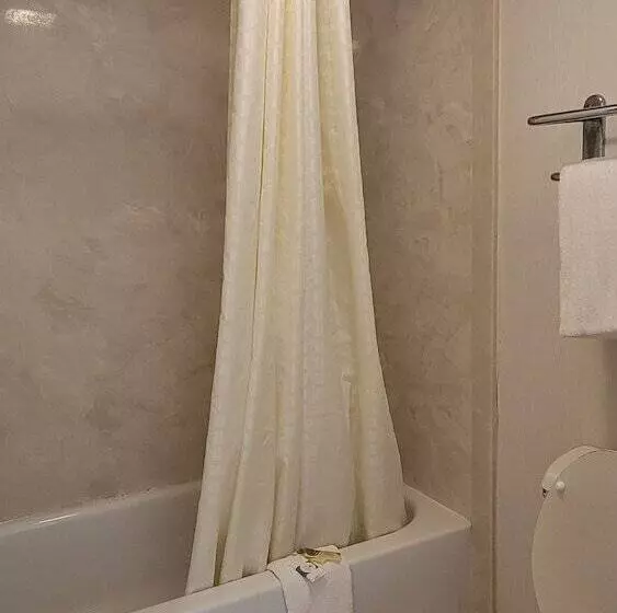 Motelli Imperial Lodge