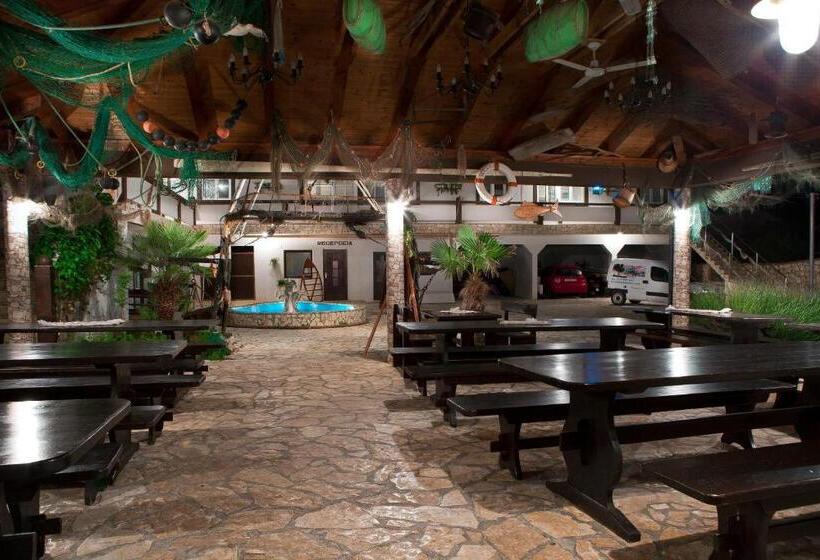 مبيت وإفطار Guesthouse Kod Spavalice