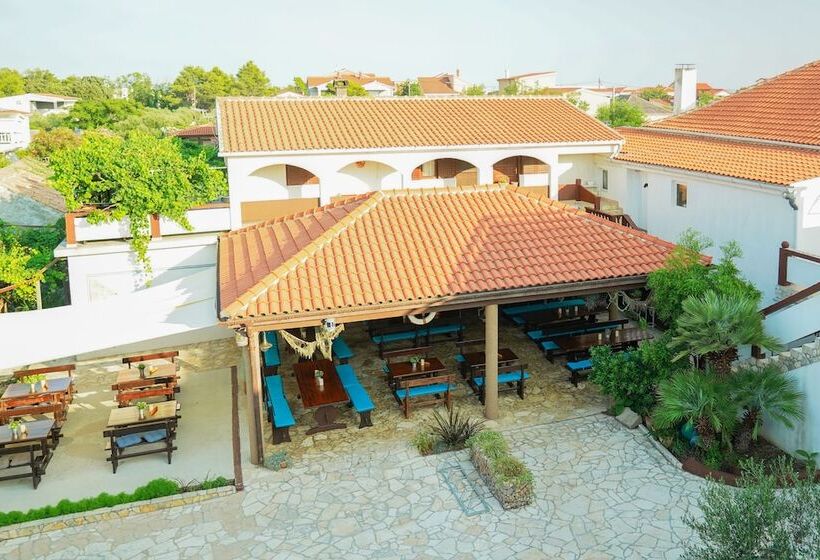 مبيت وإفطار Guesthouse Kod Spavalice