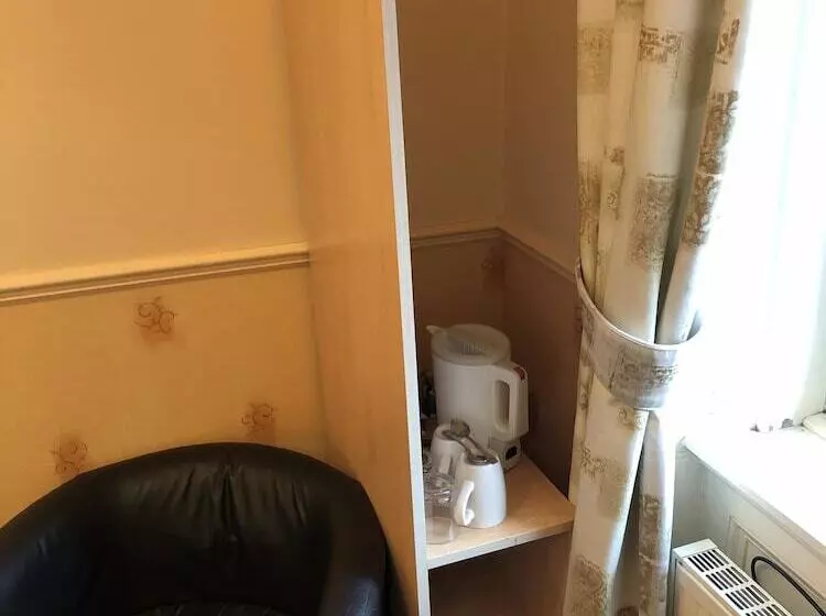 تختخواب و صبحانه Brae Guesthouse