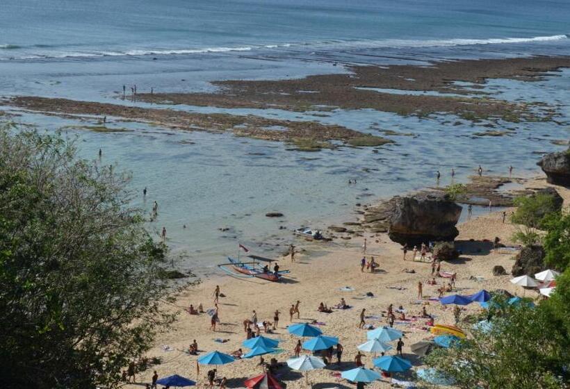 צימר Made Roejas Family