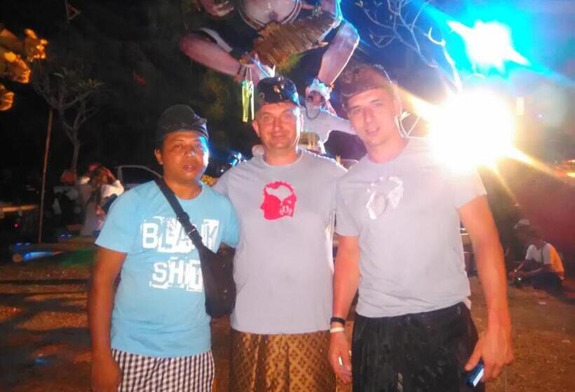 צימר Made Roejas Family