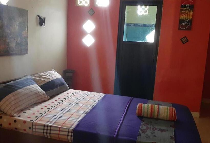 צימר Made Roejas Family