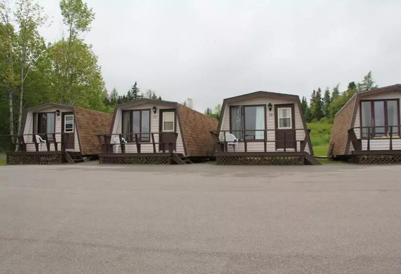 Cabot Trail Motel